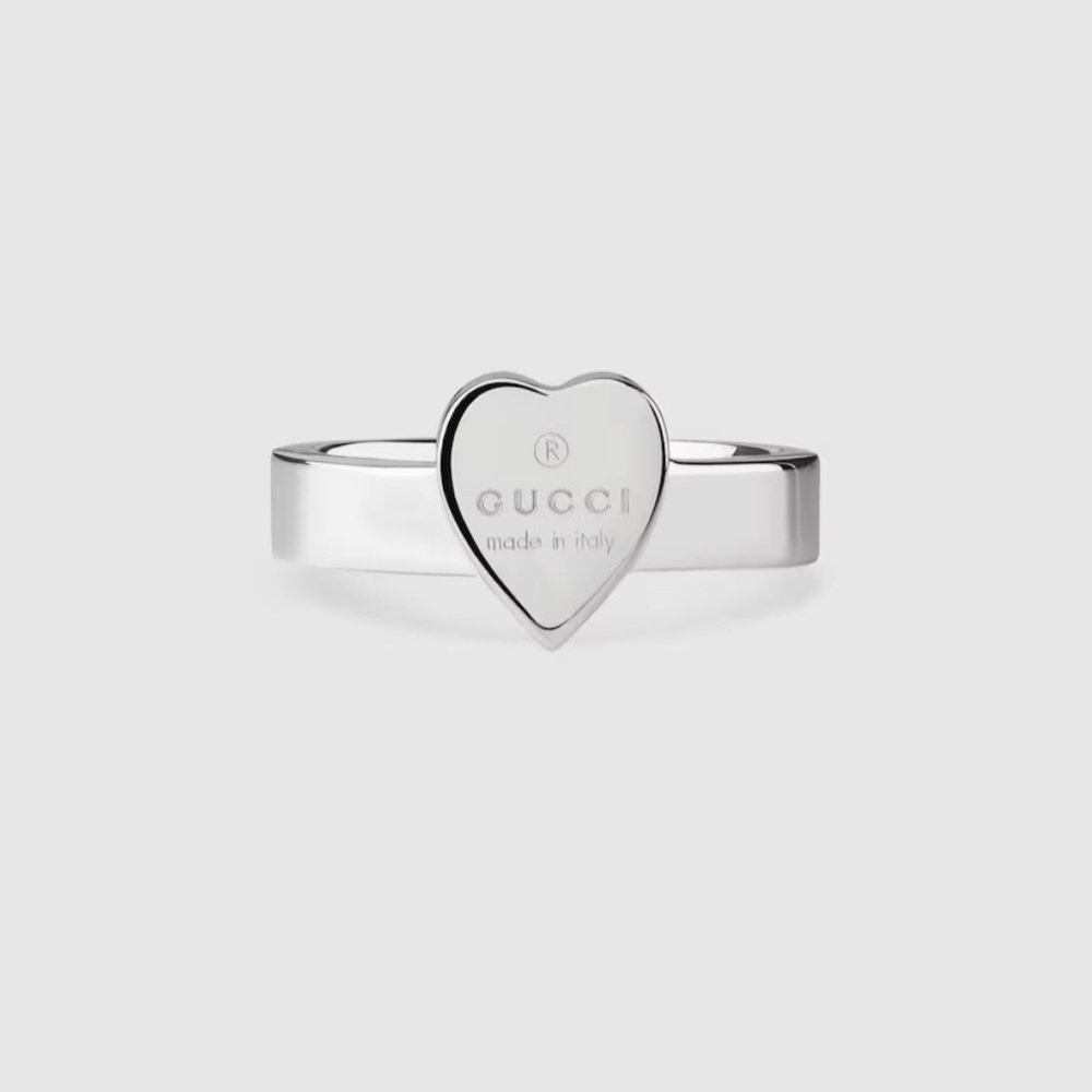 Gucci Trademark Ring With Heart